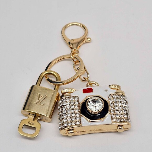 Authentic Louis Vuitton Lock & Key with unbranded Bagcharm, Keycharm, Keychain - Picture 7 of 8
